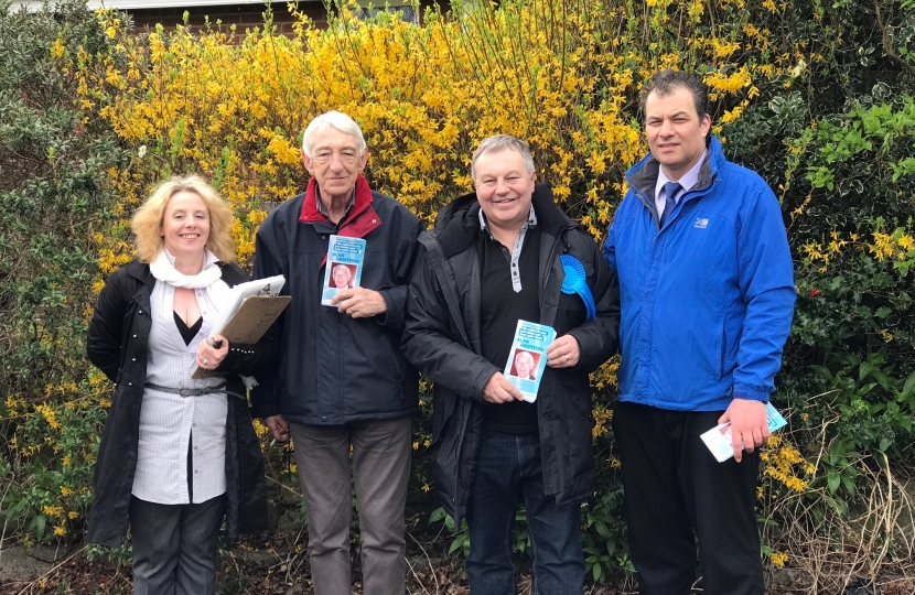 Cllr Gary Hickton (Petersham Division candidate) out canvassing our brilliant candidate Alan Griffiths in Long Eaton. Working hard for their communities