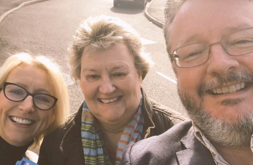 Cllr Lewis campaigning in Swadlincote North with Heather Wheeler MP and fantastic local candidate Ann Watson. Clear on the doorstep that people want a real change